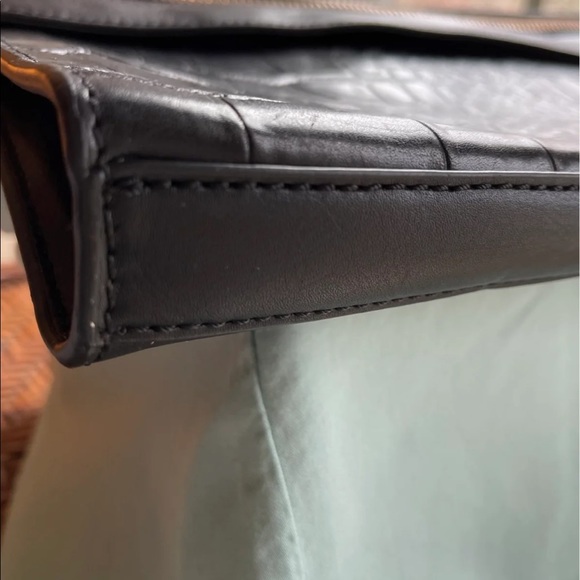 Issac Misrahi leather clutch with zipper embellishment - Picture 6 of 8